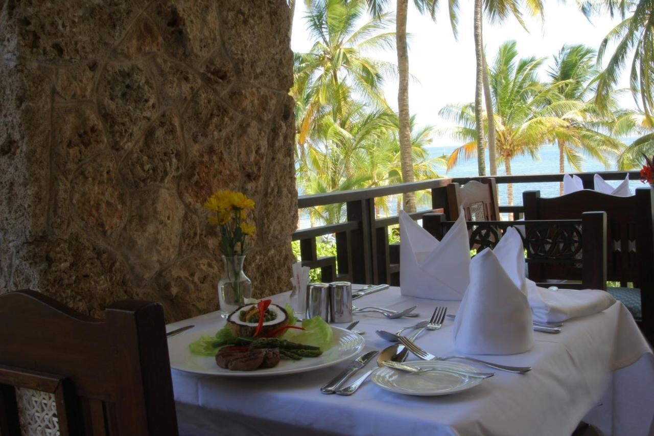 Mombasa Continental Resort Shanzu Exterior foto