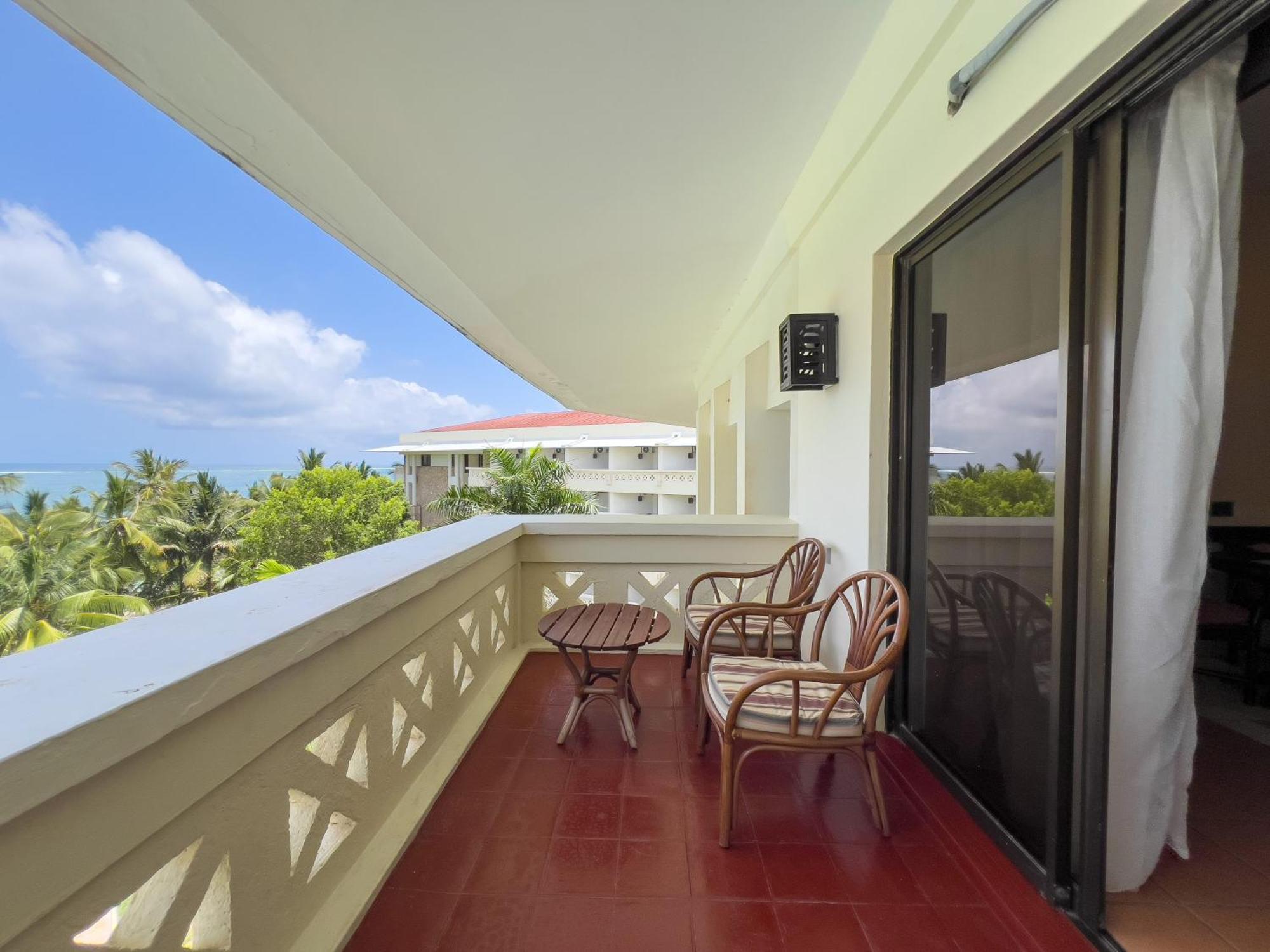 Mombasa Continental Resort Shanzu Exterior foto
