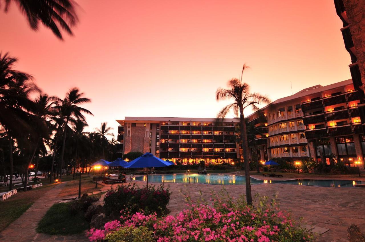 Mombasa Continental Resort Shanzu Exterior foto